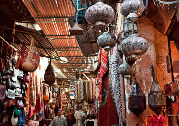 Explore-the-Souks-of-Marrakesh